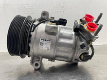 Load image into Gallery viewer, AC Compressor  VOLVO XC60 2023 - NW622370
