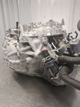 Load image into Gallery viewer, Transmission  VOLVO XC60 2023 - NW622276
