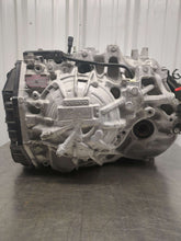 Load image into Gallery viewer, Transmission  VOLVO XC60 2023 - NW622276
