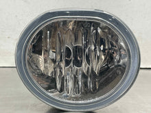Load image into Gallery viewer, FOG LIGHT Toyota Matrix Vibe 2003 03 2004 04 2005 05 06 07 08 Right - NW622617
