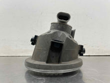 Load image into Gallery viewer, FOG LIGHT Toyota Matrix Vibe 2003 03 2004 04 2005 05 06 07 08 Right - NW622617
