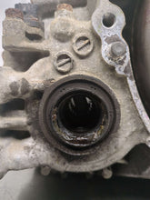 Load image into Gallery viewer, Transmission Pontiac Vibe 2008 - NW622669
