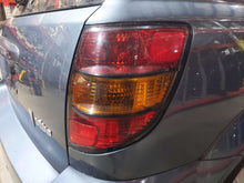 Load image into Gallery viewer, OUTER TAIL LIGHT LAMP Pontiac Vibe 03 04 05 06 07 08 Right - NW622985
