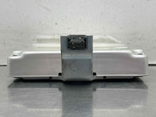 Load image into Gallery viewer, ECU ECM Computer Pontiac Vibe 2008 - NW622811
