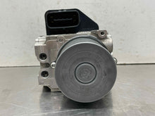 Load image into Gallery viewer, ABS Pump  INFINITI Q60 2017 - NW622570

