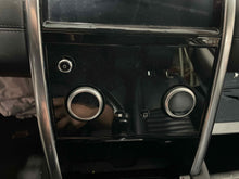 Load image into Gallery viewer, Info-Gps Screen  DISCOVERY SPORT 2020 - NW623331
