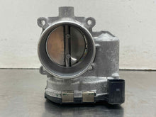 Load image into Gallery viewer, Throttle Body Volkswagen Passat 2020 - NW624527
