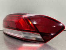 Load image into Gallery viewer, OUTER TAIL LIGHT LAMP Volkswagen Passat 2020 20 Right - NW624609

