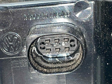 Load image into Gallery viewer, OUTER TAIL LIGHT LAMP Volkswagen Passat 2020 20 Left - NW624768
