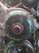 Load image into Gallery viewer, Engine Motor  SILVERADO 1500 PICKUP 2013 - NW623998
