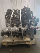 Load image into Gallery viewer, Engine Motor  SILVERADO 1500 PICKUP 2013 - NW623998
