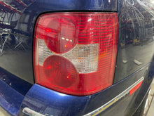 Load image into Gallery viewer, TAIL LIGHT LAMP ASSEMBLY Volkswagen Passat 01 02 03 04 05 Right - NW624164
