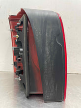 Load image into Gallery viewer, TAIL LIGHT LAMP ASSEMBLY Volkswagen Passat 01 02 03 04 05 Right - NW624164

