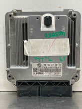 Load image into Gallery viewer, ECU ECM COMPUTER Volkswagen Jetta 2013 13 2014 14 - NW624565

