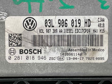 Load image into Gallery viewer, ECU ECM COMPUTER Volkswagen Jetta 2013 13 2014 14 - NW624565
