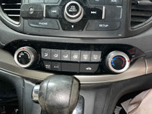 Load image into Gallery viewer, TEMPERATURE CONTROLS Honda CR-V 2015 15 2016 16 - NW624582
