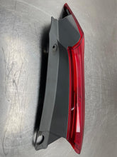 Load image into Gallery viewer, TAIL LIGHT LAMP ASSEMBLY Honda CR-V 2015 15 2016 16 UPPER Right - NW624607
