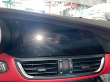Load image into Gallery viewer, Info-Gps Screen  GIULIA 2019 - NW624950
