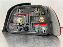 Load image into Gallery viewer, TAIL LIGHT LAMP ASSEMBLY BMW 740i 740il 750il 99 00 01 Left - NW625207
