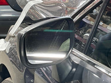 Load image into Gallery viewer, Side View Door Mirror Subaru Legacy 2018 - NW625137
