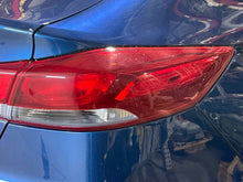 Load image into Gallery viewer, OUTER TAIL LIGHT LAMP Hyundai Elantra 2017 17 2018 18 Right - NW625407
