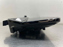 Load image into Gallery viewer, Info-Gps Screen  SILVERADO 1500 PICKUP 2022 - NW625373
