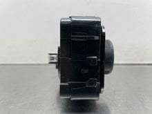 Load image into Gallery viewer, Temperature Controls  SILVERADO 1500 PICKUP 2022 - NW625166
