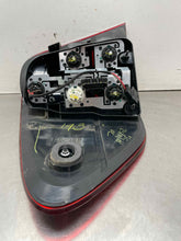 Load image into Gallery viewer, TAIL LIGHT LAMP ASSEMBLY ML320 ML350 ML450 ML550 ML63 09-11 UPPER Right - NW621599

