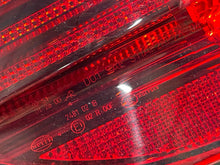 Load image into Gallery viewer, TAIL LIGHT LAMP ASSEMBLY ML320 ML350 ML450 ML550 ML63 09-11 UPPER Left - NW621505
