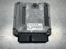 Load image into Gallery viewer, ECU ECM Computer Volkswagen Golf 2015 - NW625591
