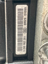 Load image into Gallery viewer, ABS ANTI-LOCK BRAKE PUMP Ford F150 Pickup 2013 13 2014 14 - NW625905
