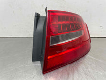 Load image into Gallery viewer, OUTER TAIL LIGHT LAMP A4 S4 2013 13 2014 14 2015 15 2016 16 Right - NW627381
