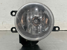 Load image into Gallery viewer, FOG LAMP LIGHT Corolla Highlander Rav4 Tacoma Tundra 14-20 Bumper Mounted Left - NW626516
