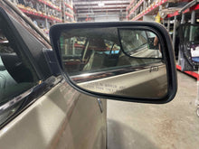 Load image into Gallery viewer, Side View Door Mirror Lincoln MKS 2011 - NW626609
