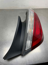 Load image into Gallery viewer, TAIL LIGHT LAMP ASSEMBLY Lincoln MKS 09 10 11 12 Right - NW626800
