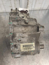 Load image into Gallery viewer, [INVENTORYCAR_YEAR_MAKE_MODEL] TRANSFER CASE - NW626728

