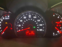 Load image into Gallery viewer, SPEEDOMETER CLUSTER Kia Sorento 2014 14 2015 15 - NW627009
