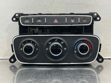 Load image into Gallery viewer, Temperature Controls Kia Sorento 2015 - NW626980
