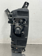 Load image into Gallery viewer, FOG LAMP LIGHT Kia Sorento 2014 14 2015 15 Bumper Mounted Right - NW627319
