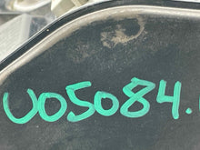 Load image into Gallery viewer, OUTER TAIL LIGHT LAMP Kia Sorento 2014 14 2015 15 Left - NW627016
