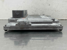 Load image into Gallery viewer, ECU ECM Computer Honda HR-V 2019 - NW627677
