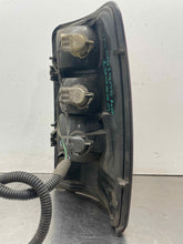 Load image into Gallery viewer, TAIL LIGHT LAMP ASSEMBLY Suburban 1500 Suburban 2500 Tahoe 04-06 Left - NW627518

