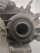 Load image into Gallery viewer, [INVENTORYCAR_YEAR_MAKE_MODEL] TRANSFER CASE - NW627634
