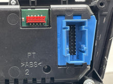 Load image into Gallery viewer, FRONT TEMPERATURE CONTROLS 528i 535i 550i Active 5 M5 11-16 - NW627592
