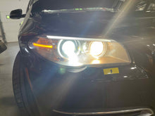 Load image into Gallery viewer, HEADLIGHT LAMP ASSEMBLY 528i 535i 550i Active 5 M5 14 15 16 Right - NW627706
