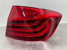 Load image into Gallery viewer, OUTER TAIL LIGHT LAMP 528i 535i 550i Active 5 M5 14 15 16 Right - NW627824
