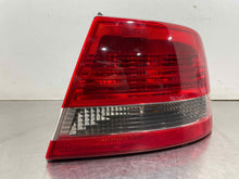 Load image into Gallery viewer, OUTER TAIL LIGHT LAMP Saab 9-3 03 04 05 06 07 Right - NW627017
