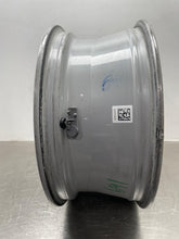Load image into Gallery viewer, WHEEL RIM Camaro 2014-2020 18x7-1/2 18x7-1/2, 5 lug, 4-3/4" - NW627264

