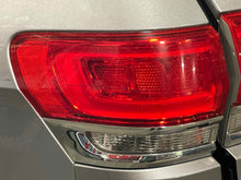 Load image into Gallery viewer, OUTER TAIL LIGHT LAMP Jeep Grand Cherokee 14 15 16 Left - NW628437
