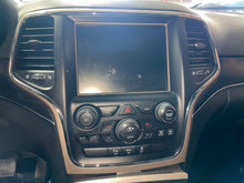 Load image into Gallery viewer, Radio  GRAND CHEROKEE 2014 - NW628753
